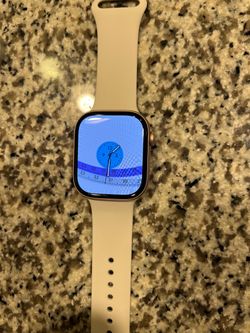 Apple Watch Series 11 GPS 46mm Rose Gold Small/Medium Band and Charger. Like new. Never really used only for pictures