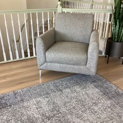Accent Chair 