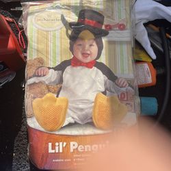 Lil Penguin 