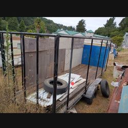 Traila Para Tirar Basura 