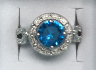 Blue and white Topaz ring size 7