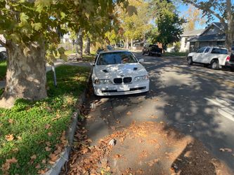 2001 BMW 525i
