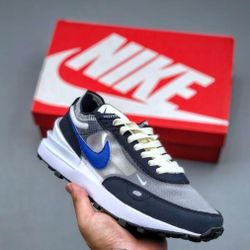 Authentic Nike WAFFLE ONE SE / 6 Youth / Phantom-Hyper Royal / NIB