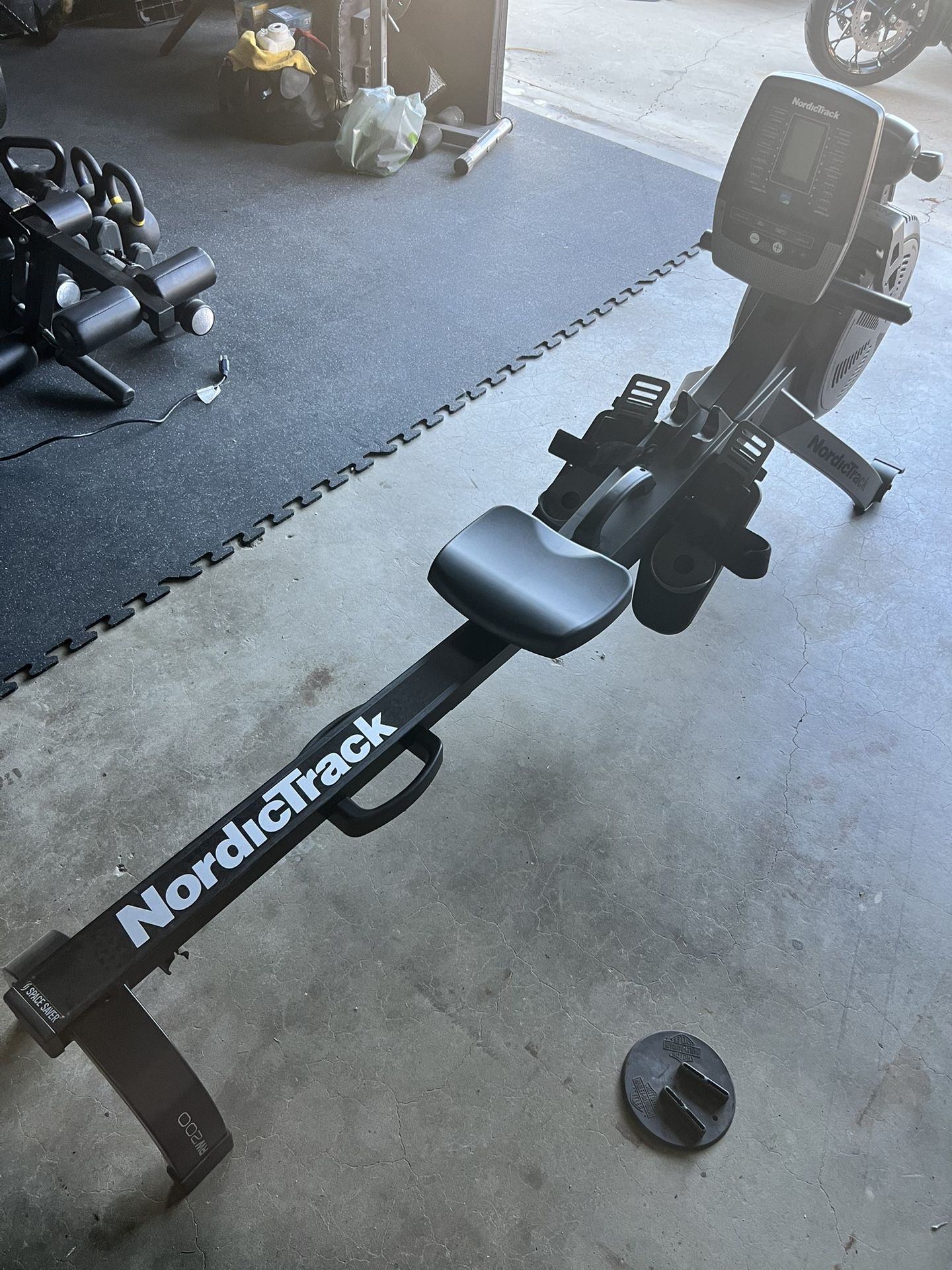 NordicTrack RW 200 Row Machine Gym Equipment