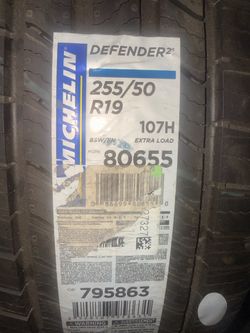 255/50r19 michelin defender 2 for $900 all 4