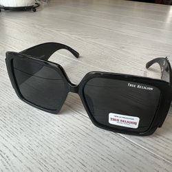 True Religion Sunglasses TR56716XK-DB-S Black Women's