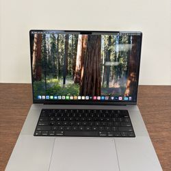 2021 MACBOOK PRO 16 INCHES, 32GB M1 MAX 1TB, 56 COUNT BATTERY, ALBETON 12 LOGIC PRO, FL STUDIO &MORE