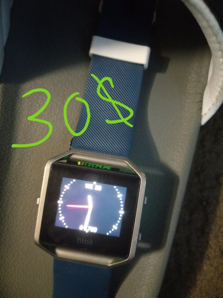 Fitbit Blazer 30$