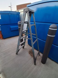 Werner 6 foot A-frame ladder