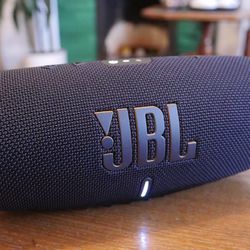 Jbl Charge 5 Bluetooth Speaker 