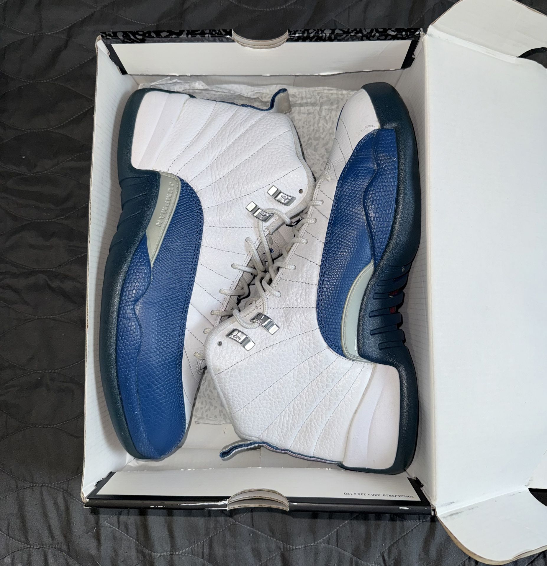 Jordan Retro 12 “ French Blue “