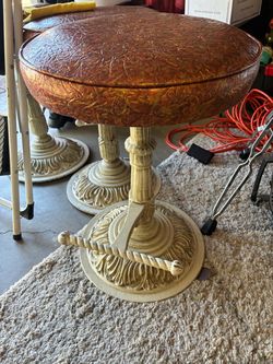 Mid century modern spinning stool - set of 3