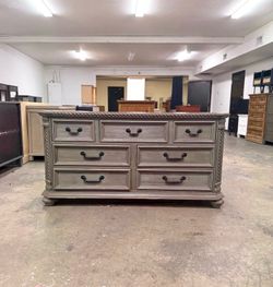Nice Gray 7 Drawer Dresser with Dovetail Joints
