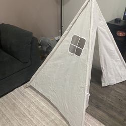 Kids Fold Up Teepee Tent (set Of 3)