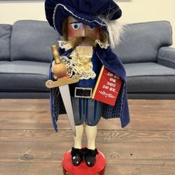 Beautiful Steinbach Nutcracker #S1750, Hamlet, Prince of Denmark