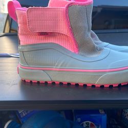 Vans boots size 2.5