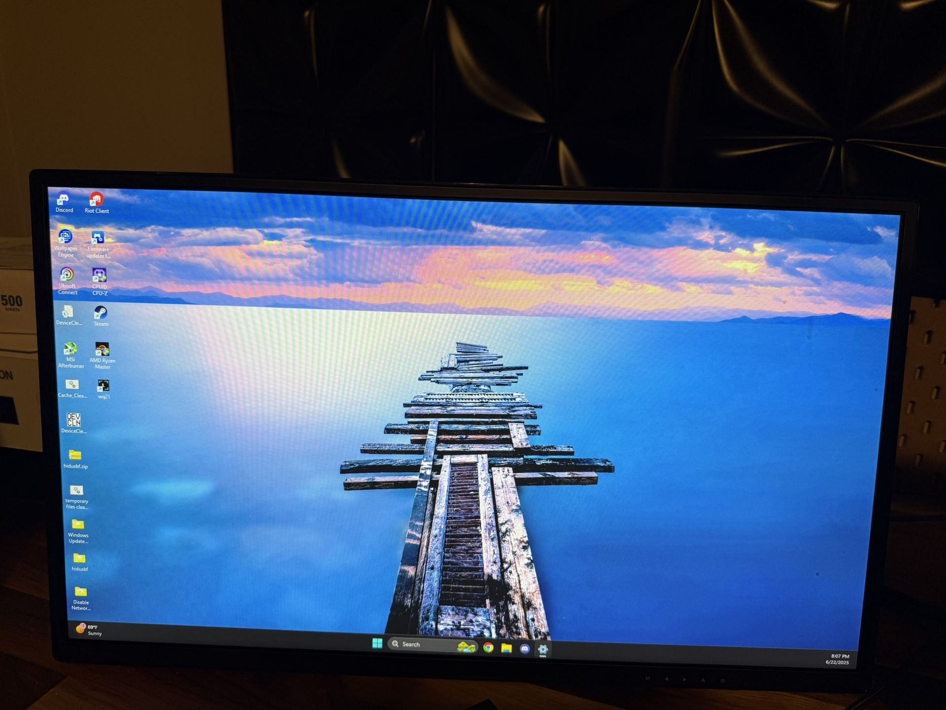 PIXIO Gaming monitor