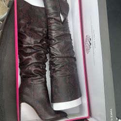 New Vince Camuto Heels Size 9