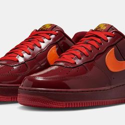 Nike Air Force 1 Low Patent Leather Dark Team Red Safety Orange Men's Size 11.5