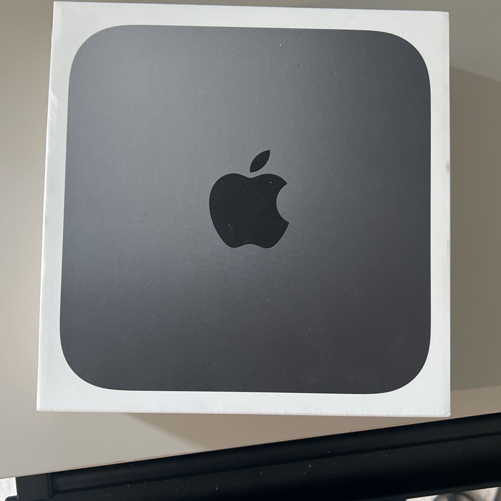 Mac Mini 3.2GHz/64gb/1tb/1Gb-e