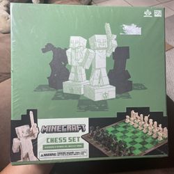 MINECRAFT Overworld Heroes Vs Hostile Mobs Chessboard Set New 2024 Mojang Studios 