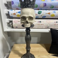 Halloween Skeleton Decoration.
