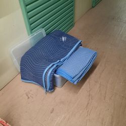 Shipping blankets
