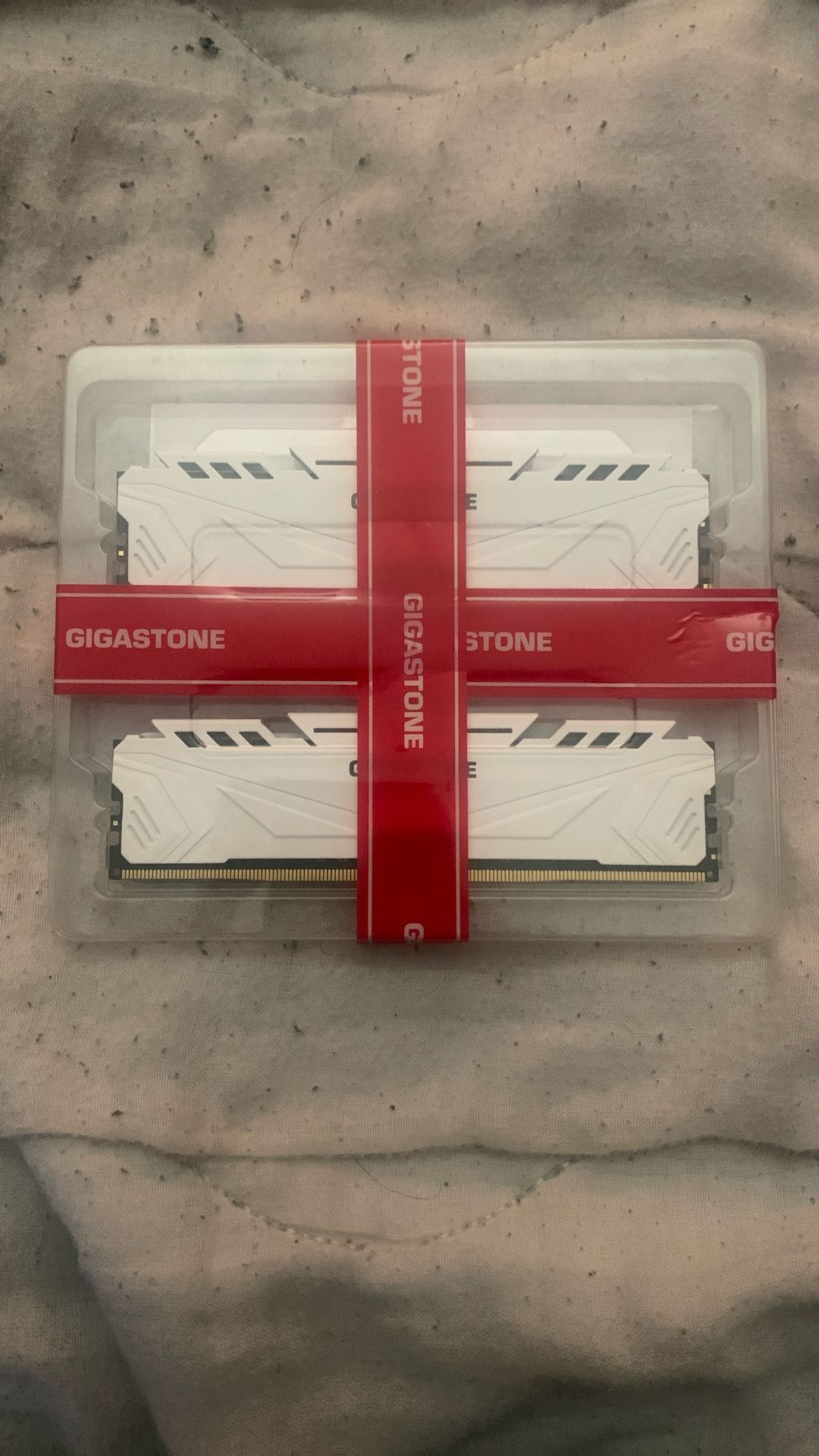 32GB DDR4 RAM Sticks (x2 16GB)