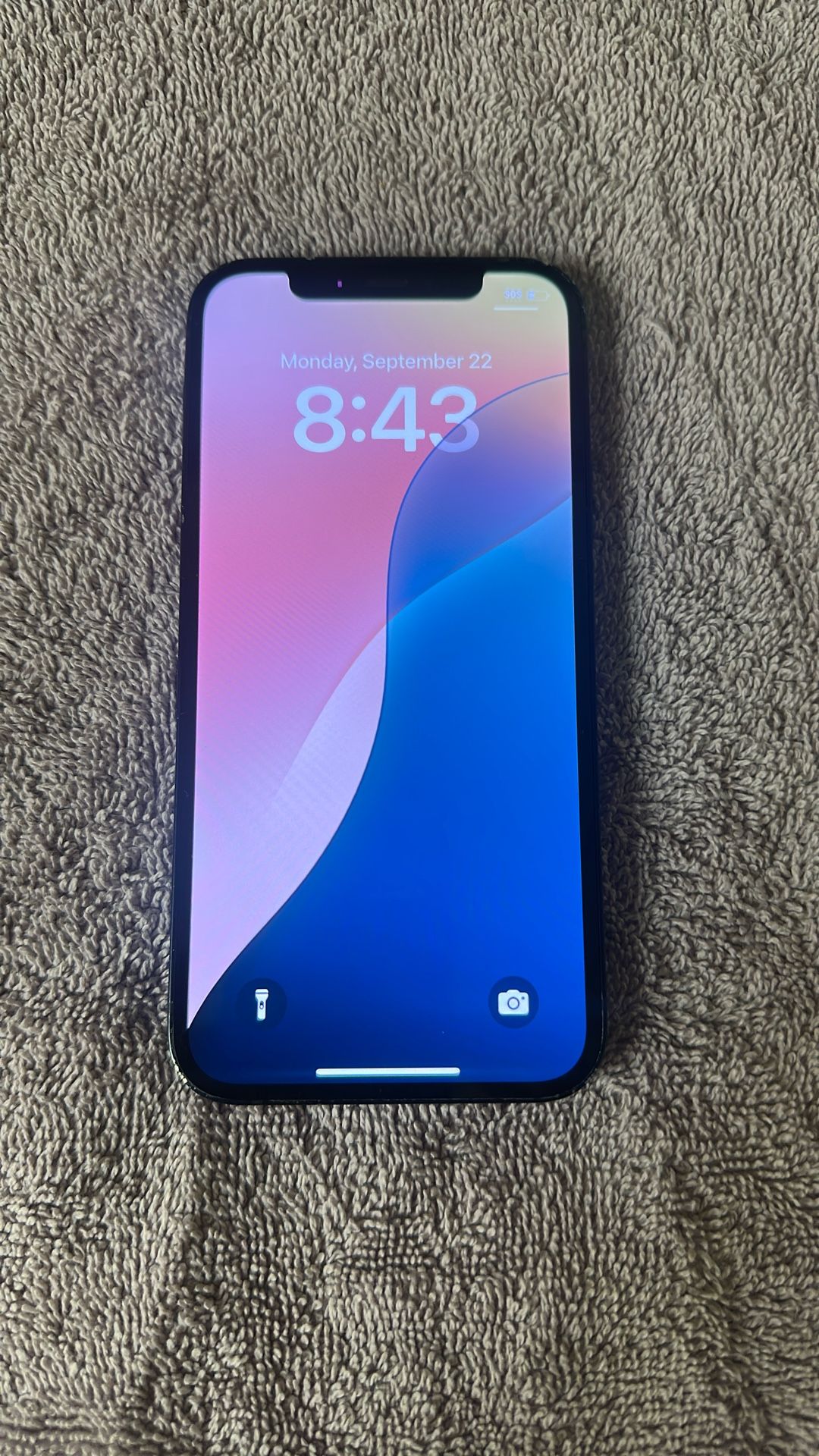 iPhone 12 (64 GB)