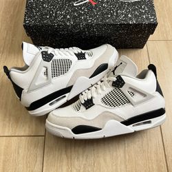 Jordan 4 Retro Military Black Size 9
