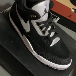 Jordan 3 Tinker Black Cement & Gold