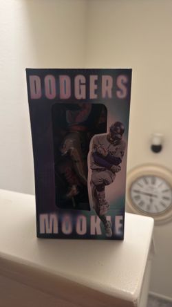 Dodger Mookie Betts Bobble Head