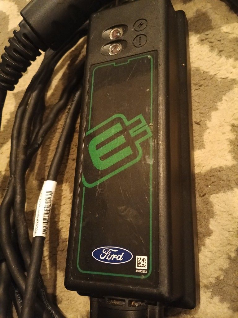 Ford Hybrid Charger 