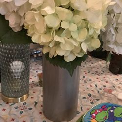 Nice Vase, Moving Sale Flower