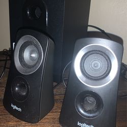 Logitech Speakers