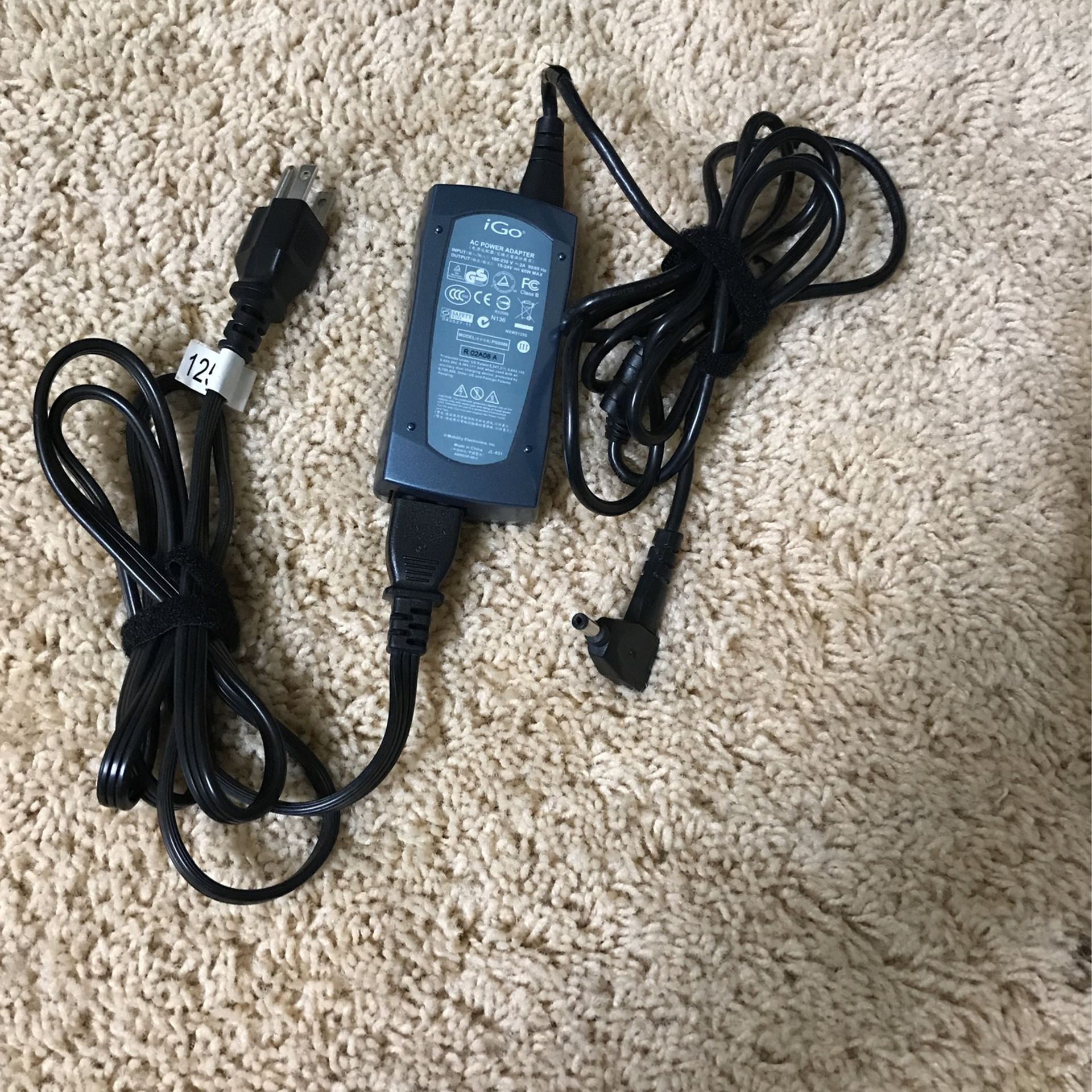 iGo WallPower 6500 Series Model PS0086 Universal AC Power Adapter For Notebooks