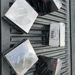 Pack Of Five Bluetooth Earbuds XY-60.  2000mAh