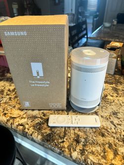 Samsung  Freestyle Projector 2 And 100" HD Screen 