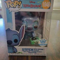 Funko Pop! Vinyl: Disney - Stitch with Record Player - Funko (Exclusive) #1048