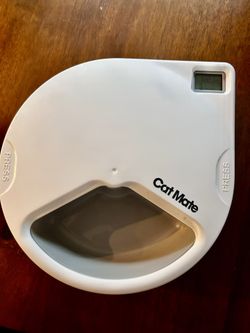 Cat Mate Automatic Pet Feeder