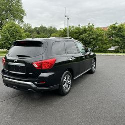 2017 Nissan Pathfinder