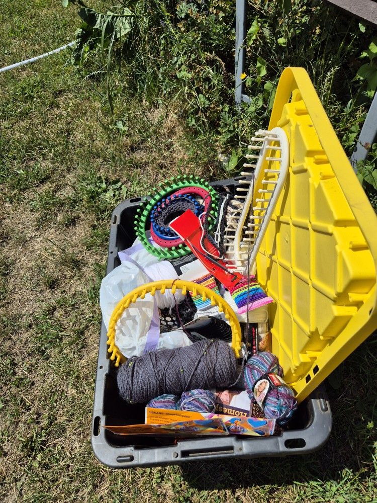 Knitting With Looms Plus Yarn