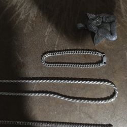 Silver jewelry for sale