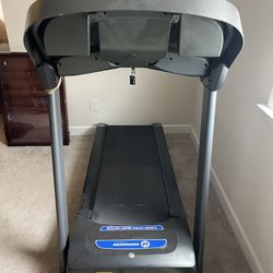 2022 Horizon Ultra Quiet Treadmill With Bluetooth 