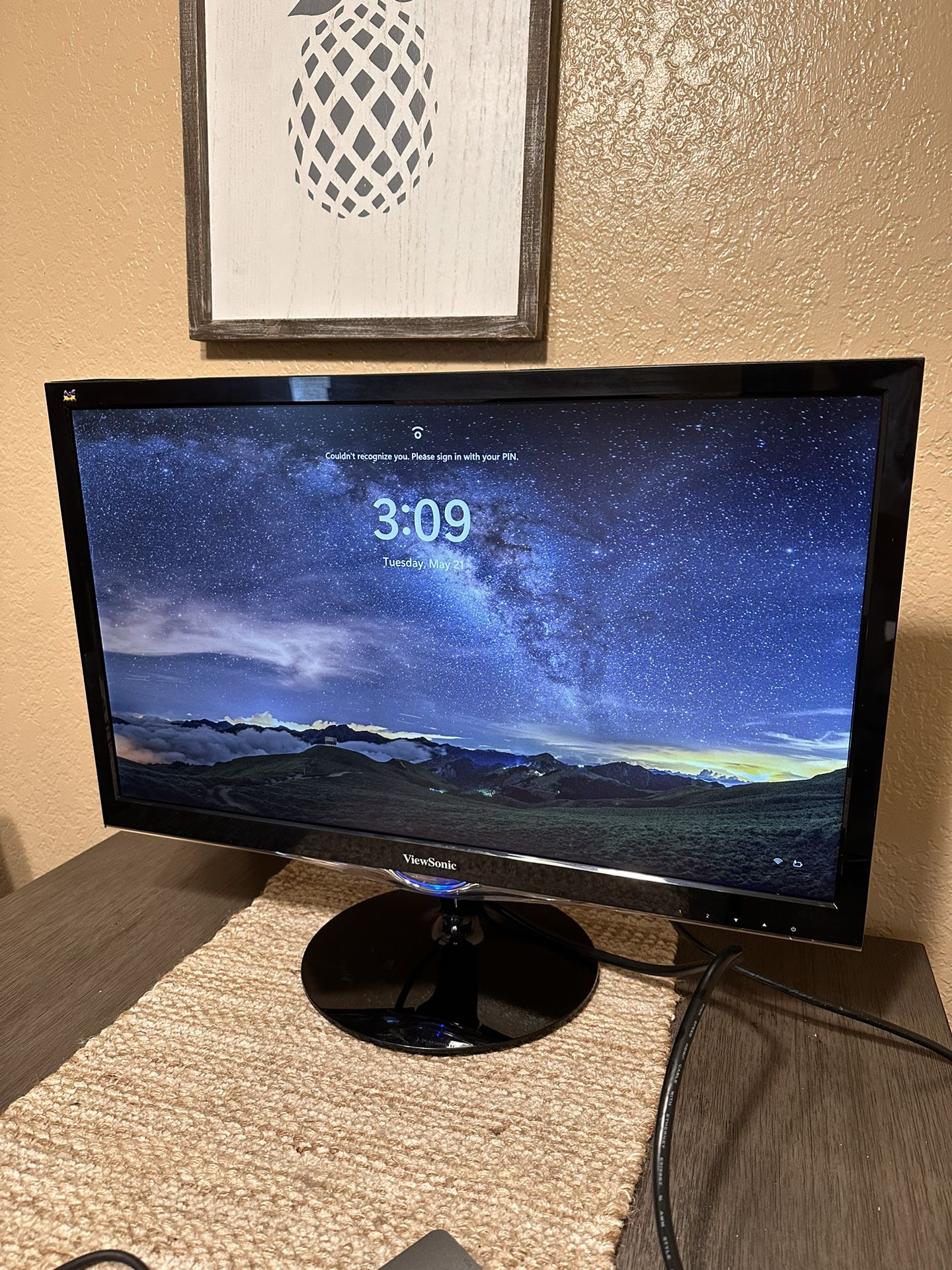 Gaming Computer Monitor Screen