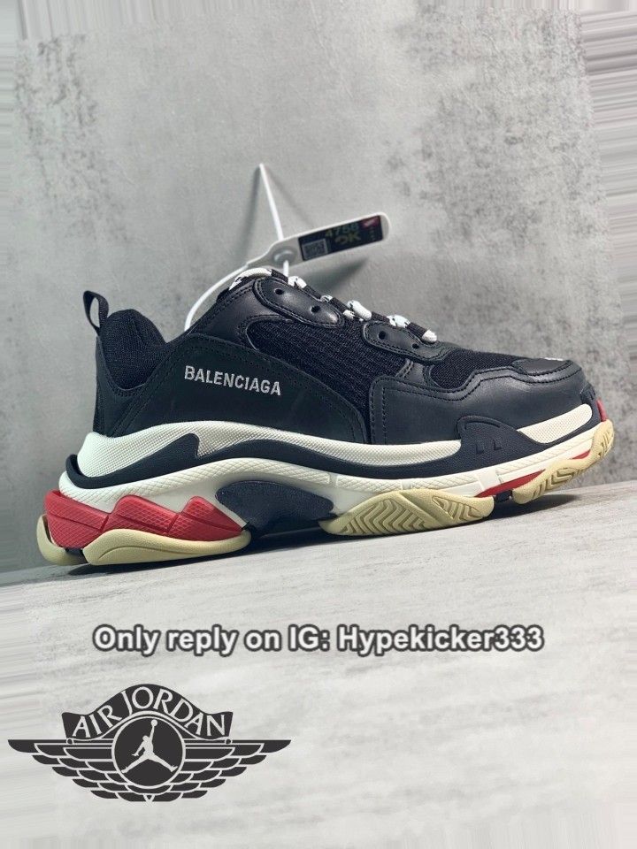 Black Triple S Sneaker Fashion Sneaker