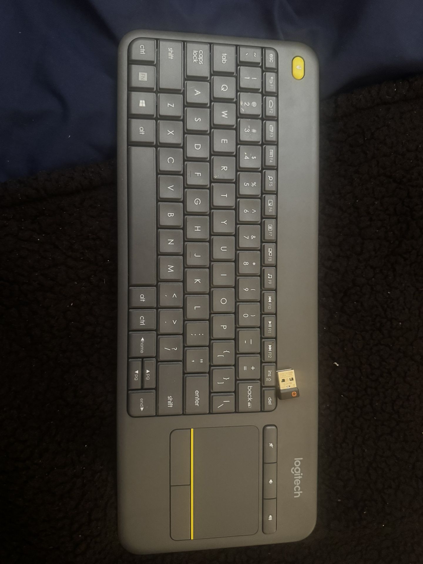 Logitech Keyboard K400 plus