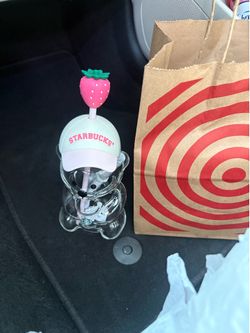 New pink Starbucks cup