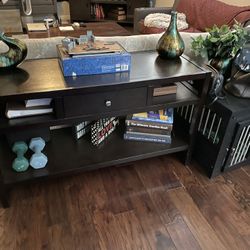 End Table / Side Table