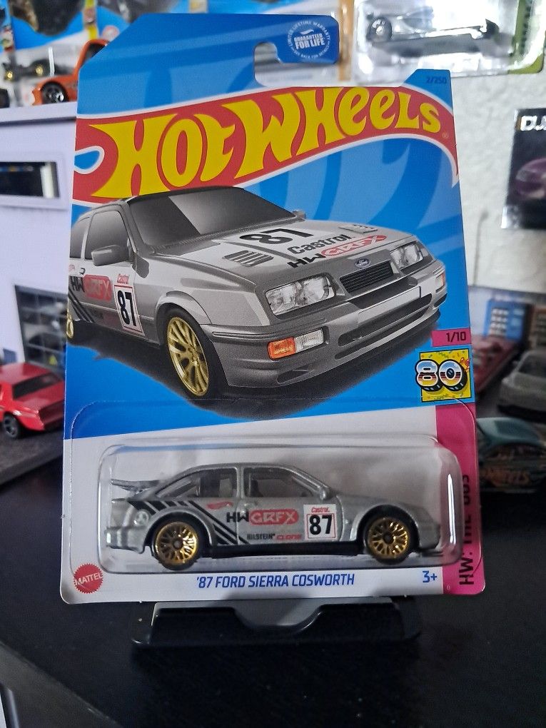 Hot Wheels '87 Ford Sierra Cosworth